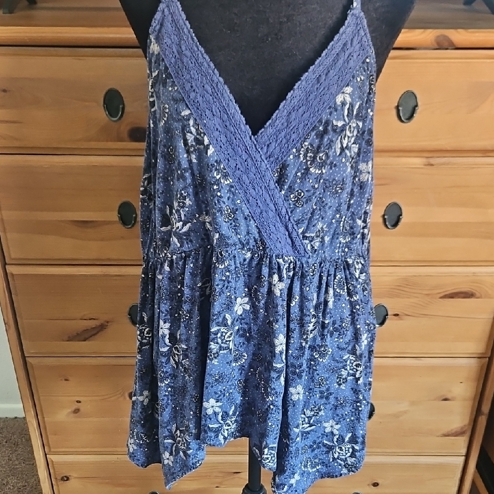 Torrid Floral Blue Women's Top